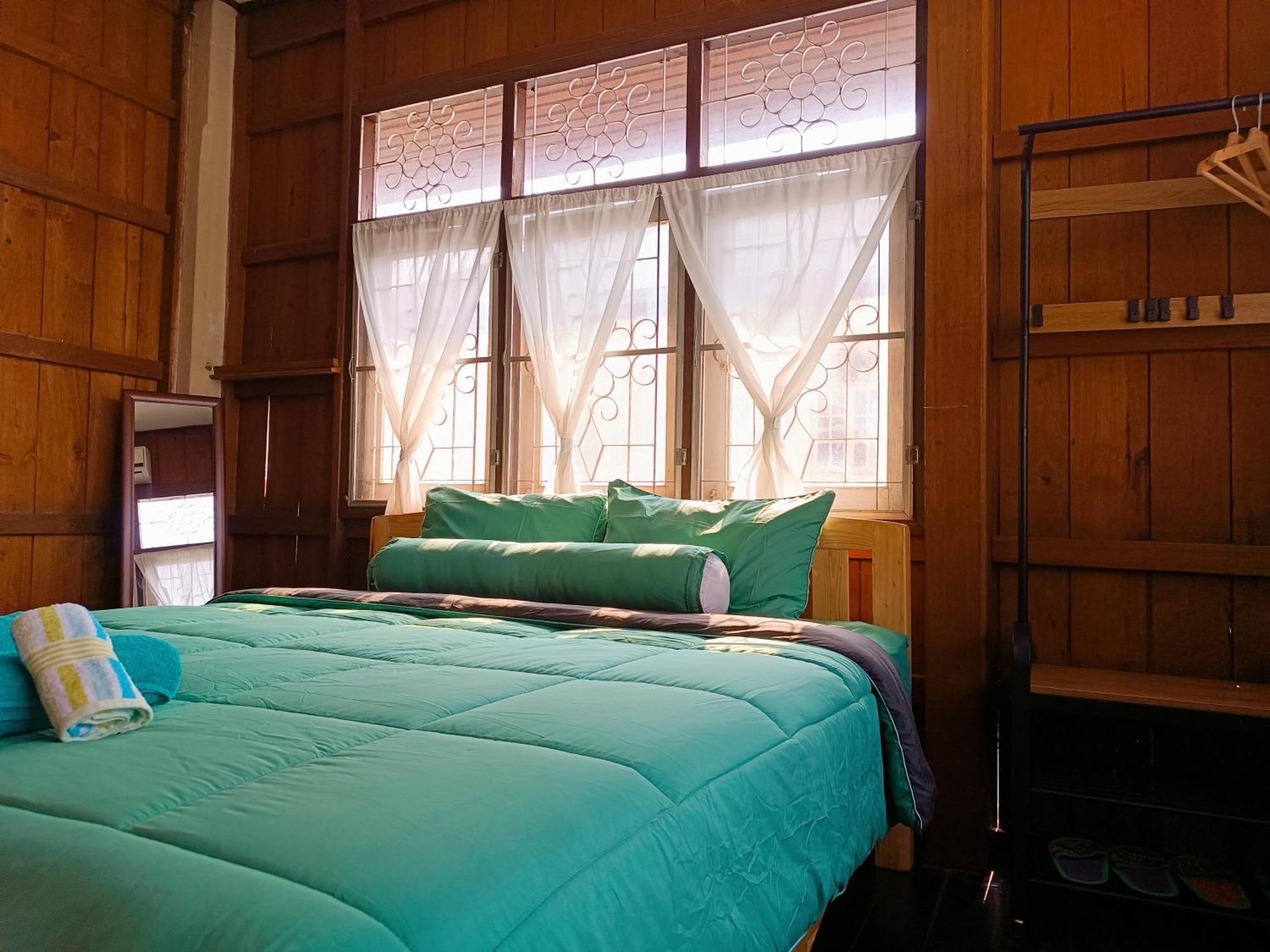 Pai Baan Homestay ปายบ้าน โฮมสเตย์ ถนนคนเดินปาย Eksteriør bilde